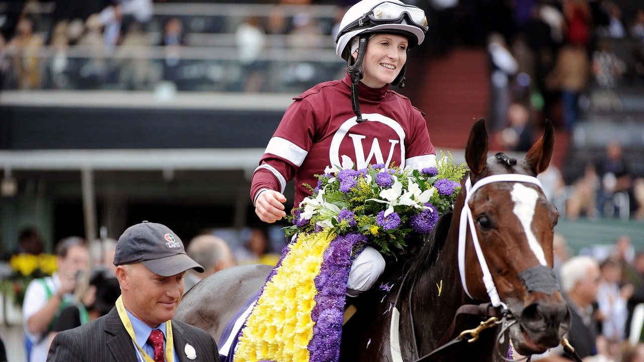 Breeders' Cup: Napravnik wins Distaff atop Untapable, says she'll retire